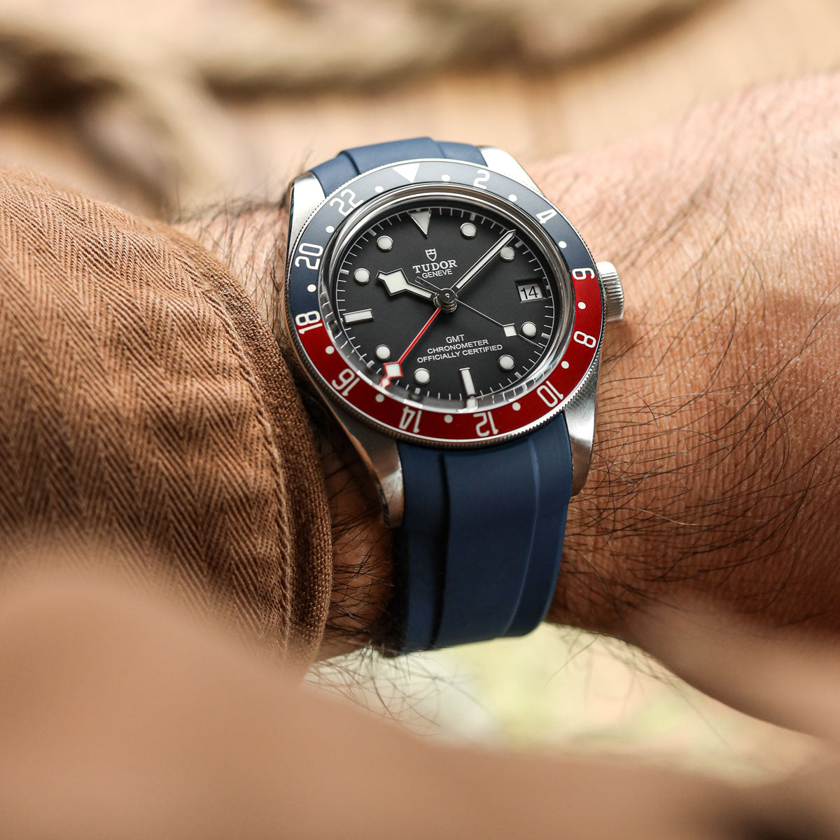 Bay Gmt Tudor Style Nato Strap The Tudor Black Bay Pro Is (Mostly
