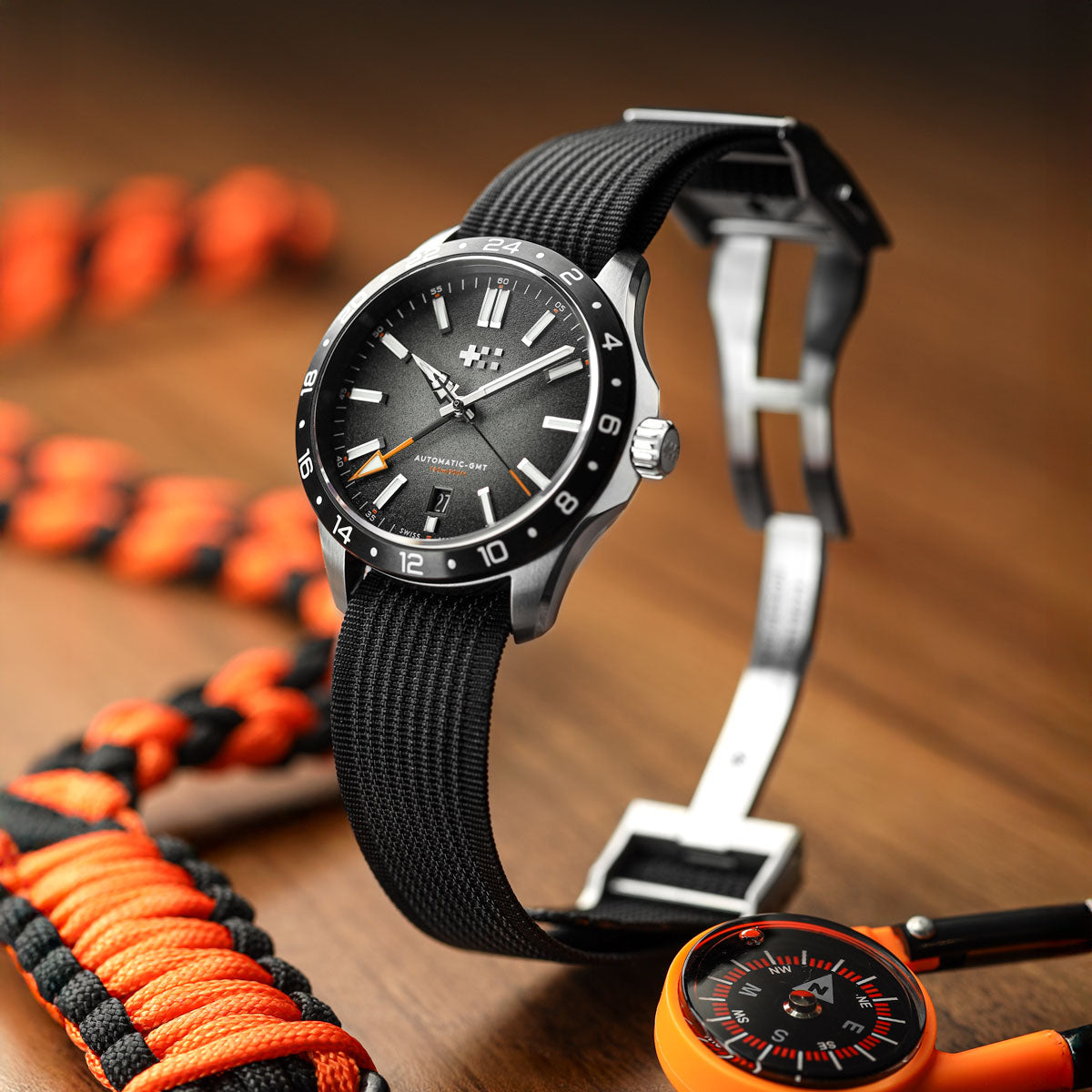 Christopher Ward + WatchGecko C63 Black Fume - OCTOPOD