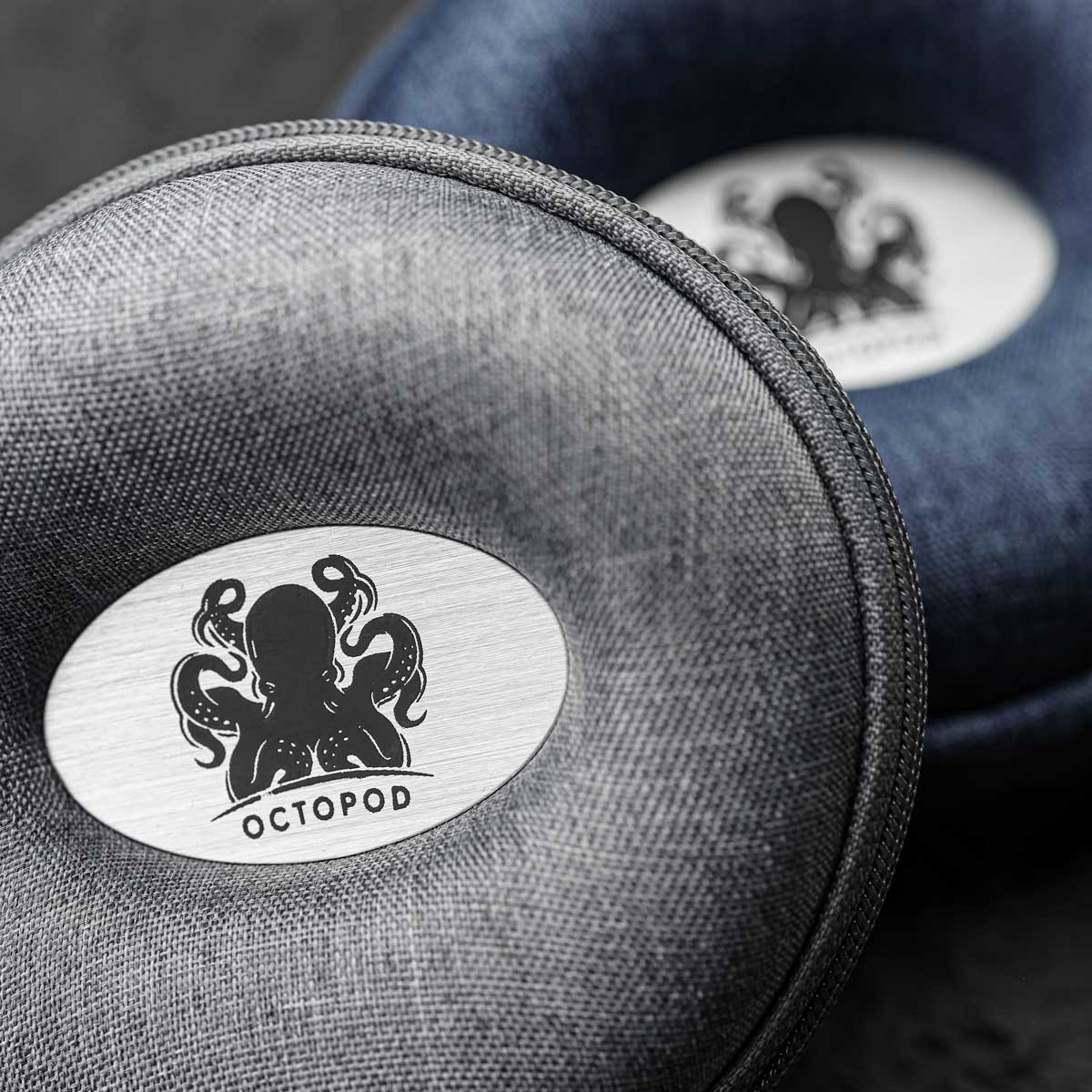 OCTOPOD Zip Up Doughnut Watch Case - Carbon Slate