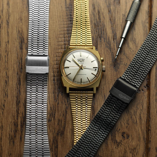 WatchGecko Classic Retro Stainless Steel Watch Strap - IP Gold