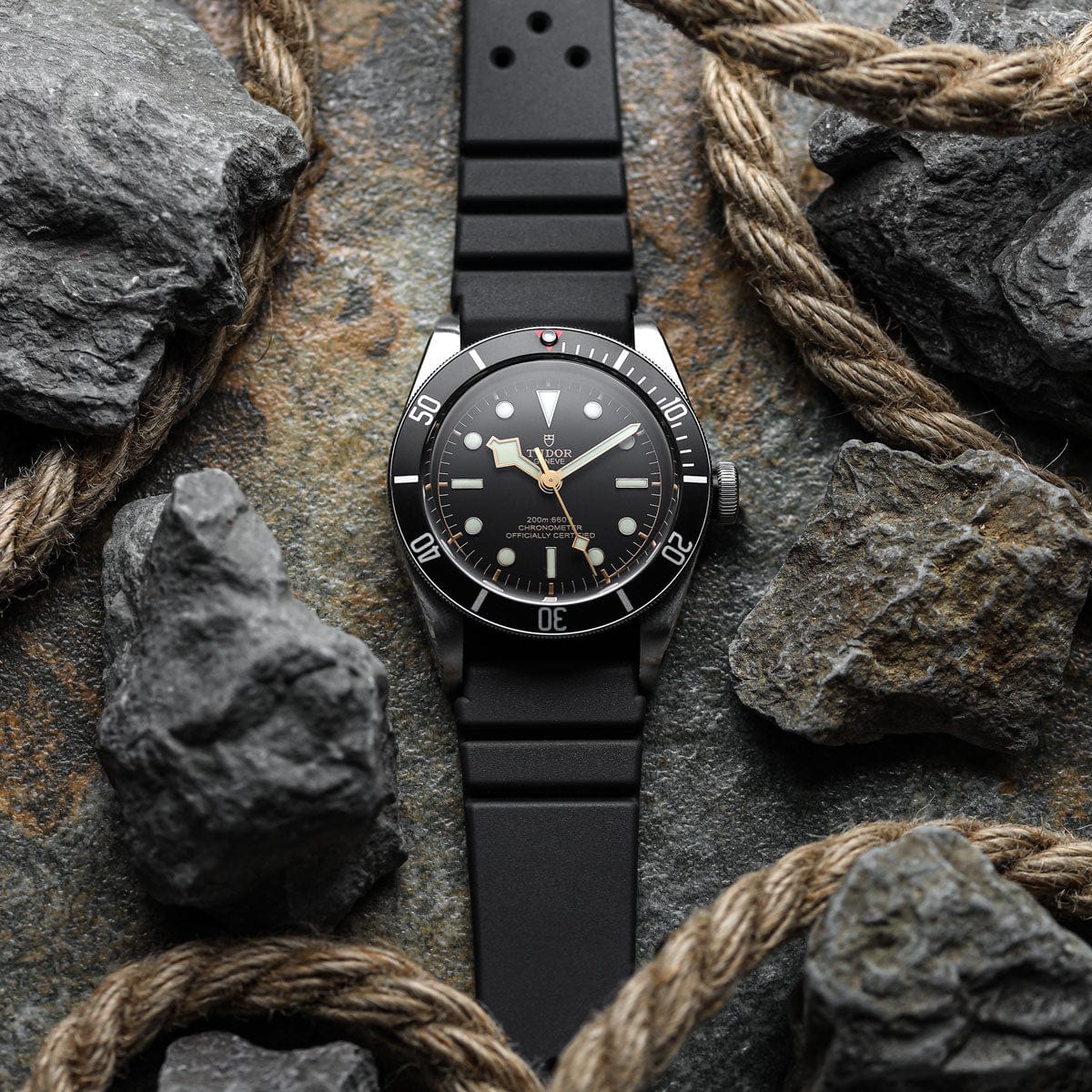 ZULUDIVER 284 Italian Rubber Diver's Watch Strap - Black