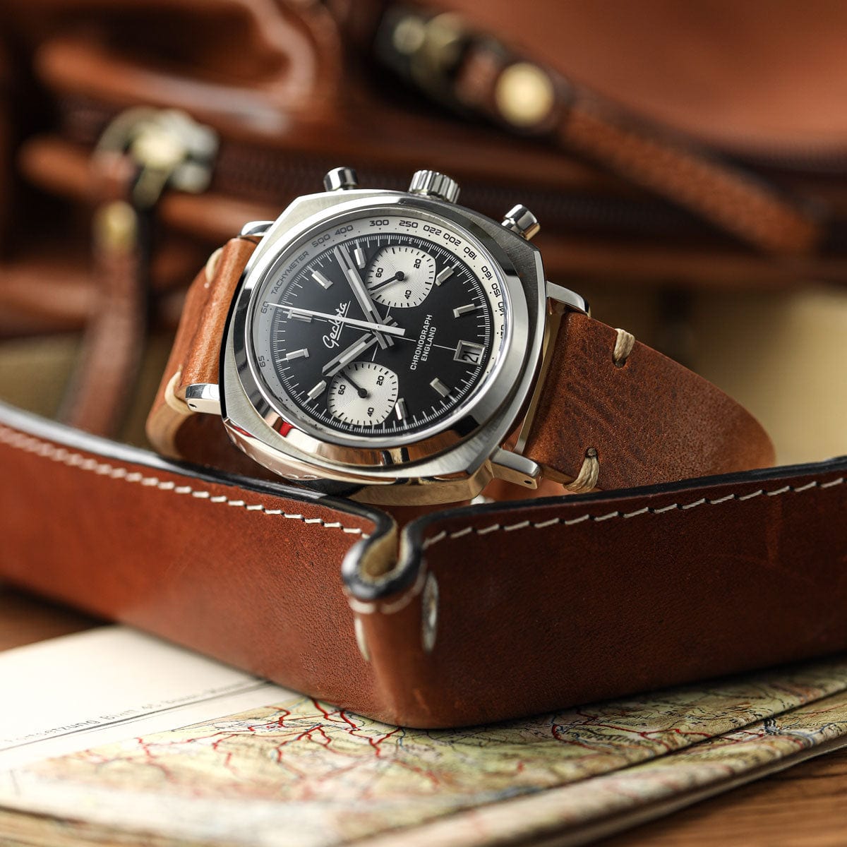 Geckota Chronotimer Racing Chronograph Watch Classic Reverse Panda VS-369-4 - NEARLY NEW
