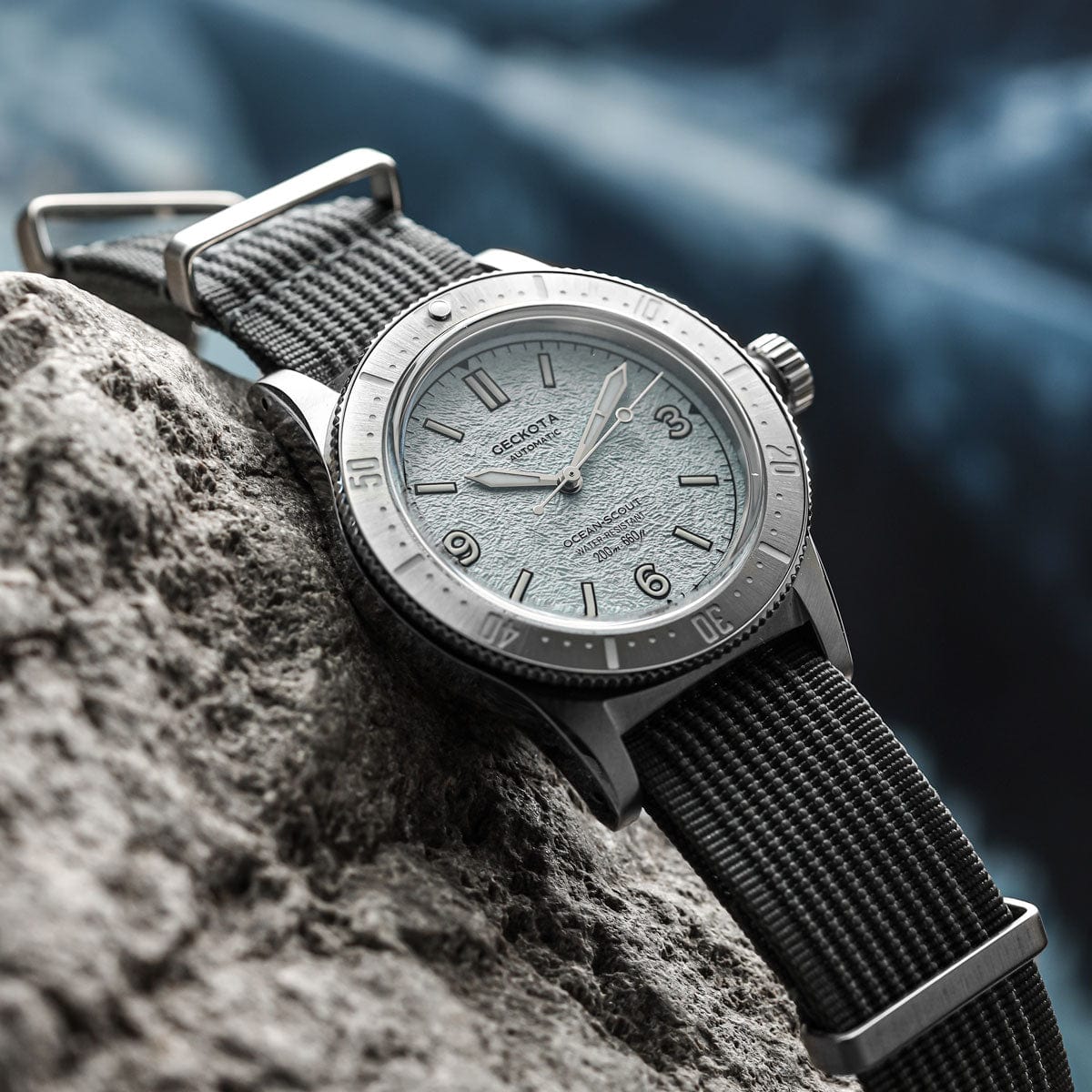 Ocean-Scout Dive Watch - Frost