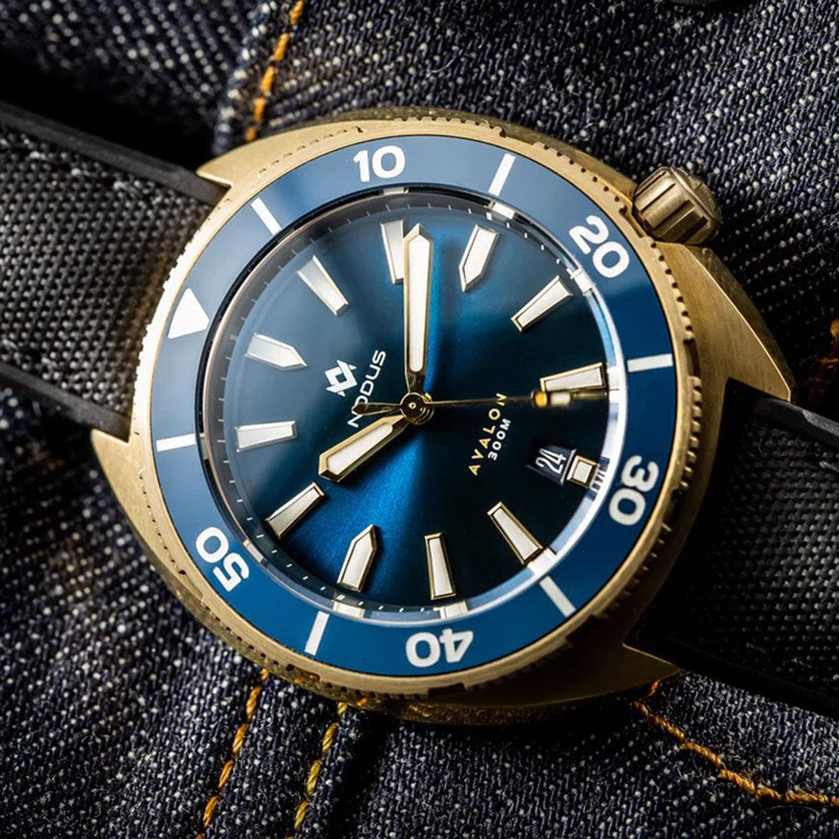 Nodus Avalon II Bronze Mechanical Watch - Blue - NEARLY NEW