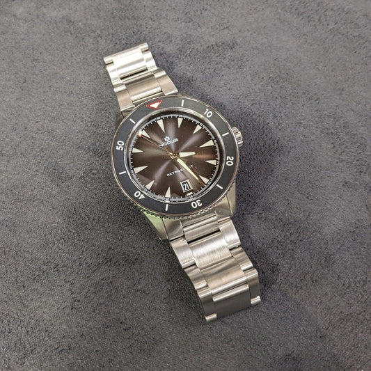 Nodus Retrospect III Automatic Dive Watch - Cosmic Grey - NEARLY NEW
