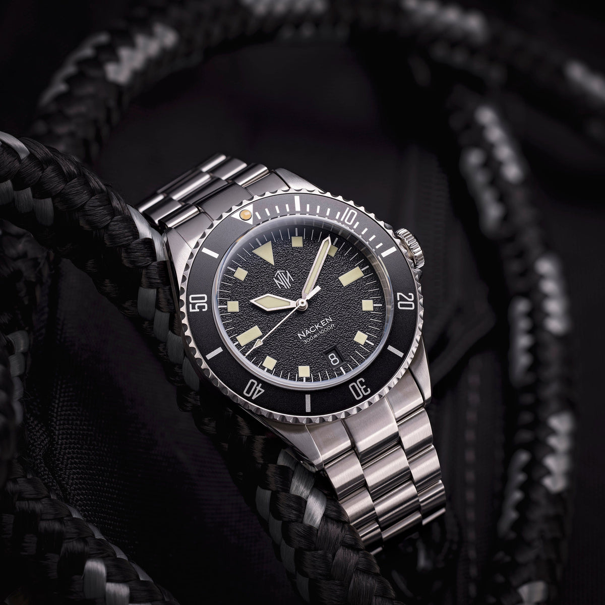 NTH Näcken Vintage Black No Date - 3 Link Bracelet