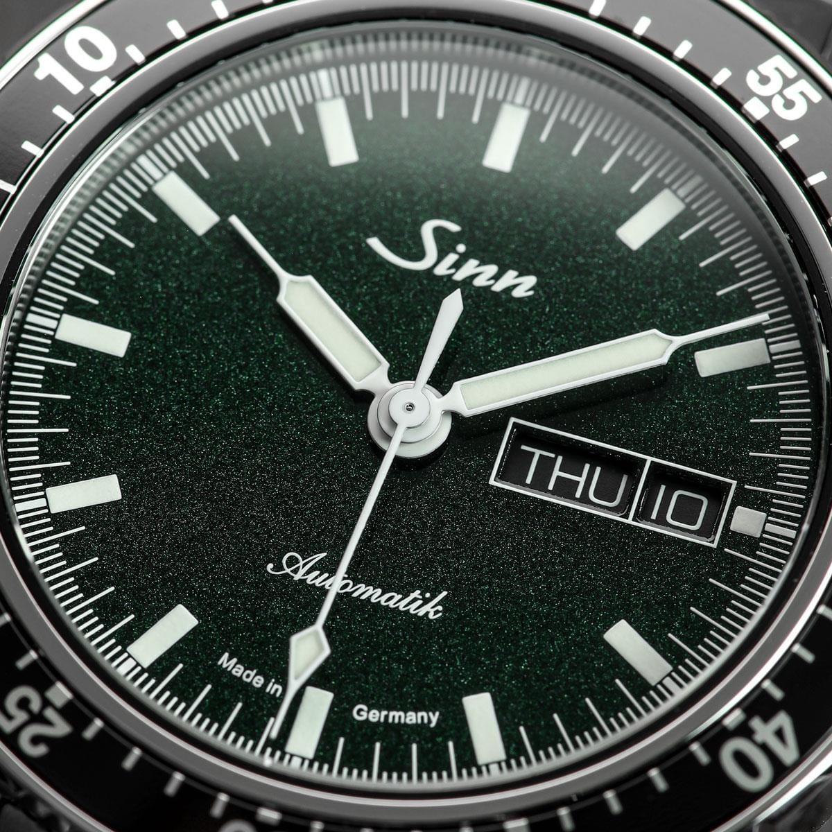 Sinn 104 St Sa I Automatic Sports Watch - Metallic Green Dial - Solid Bracelet