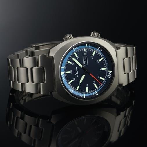 Sinn 240 St GZ Tide Bezel - Stainless Steel Bracelet LIKE NEW