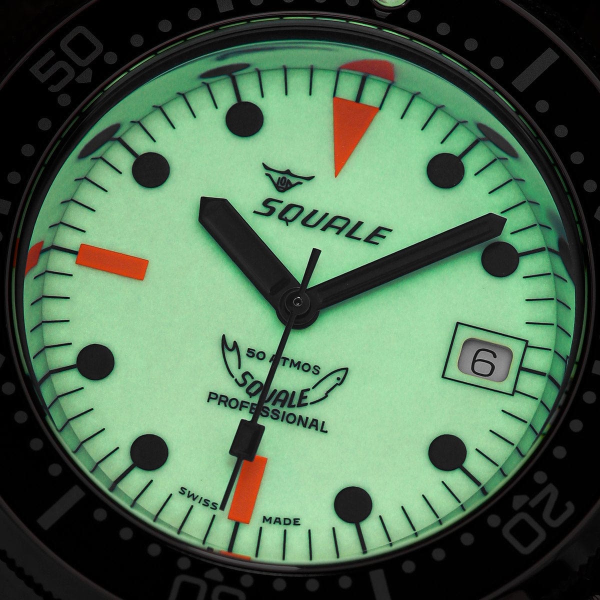 Squale 1521 Swiss Made Diver's Watch With Full Luminous Dial 