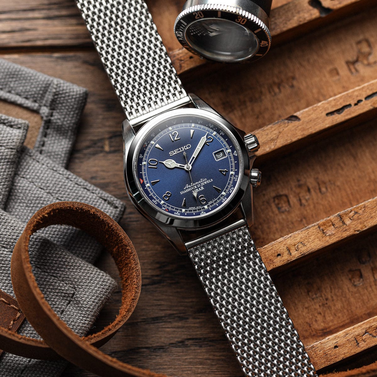 Classic Stainless Milanese Mesh Watch Strap - Polished | WatchGecko