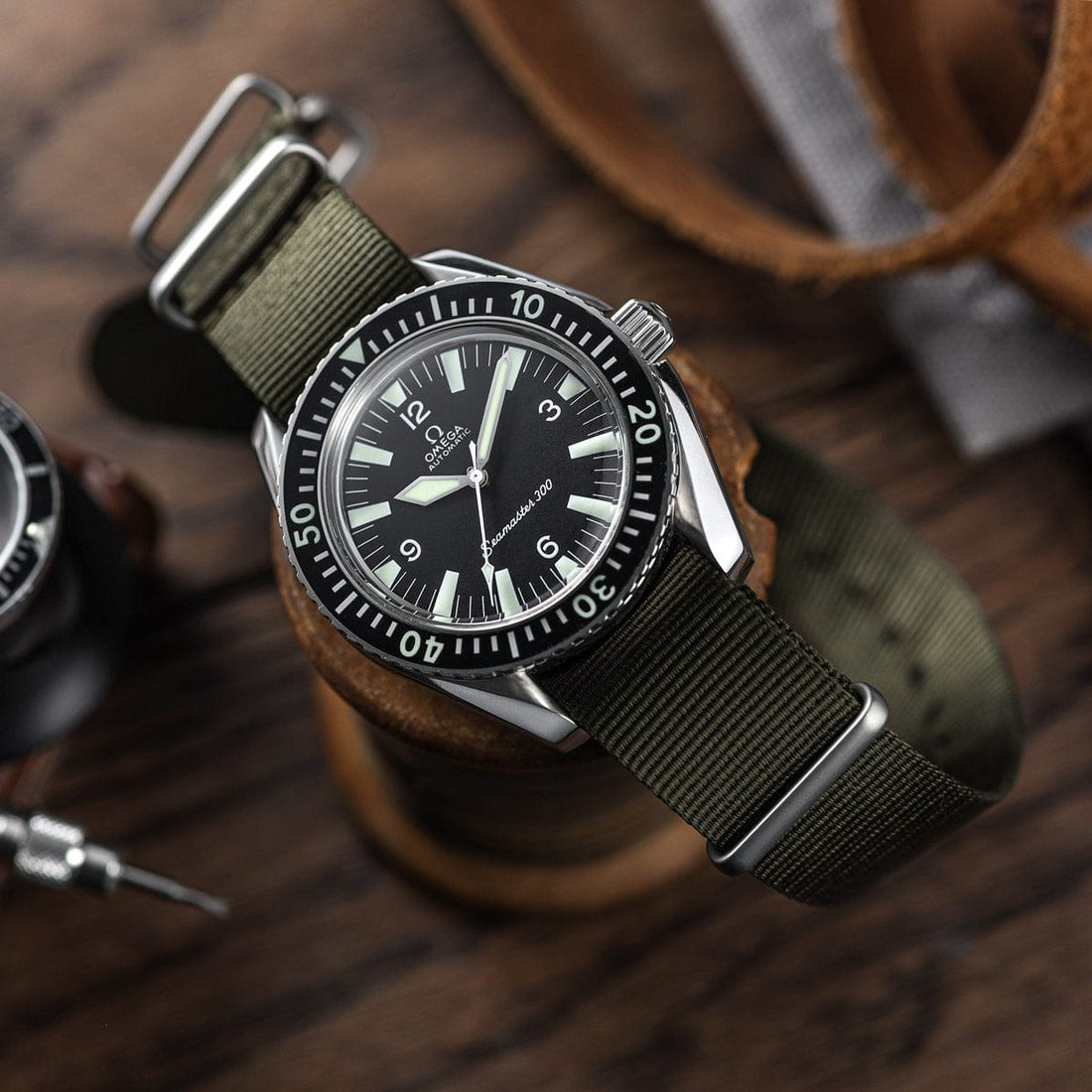 Wholesale Elegance Nylon 26 mm Replacement Watch Strap COL-VET-OKS_K0033961