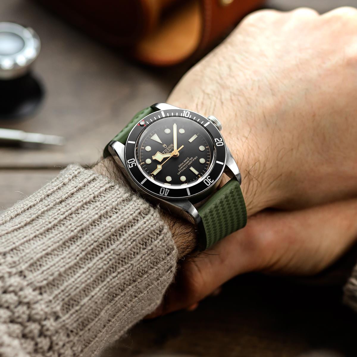 WatchGecko 400 (MKII) Italian Rubber Divers Watch Strap - Military Green - Brushed Buckle