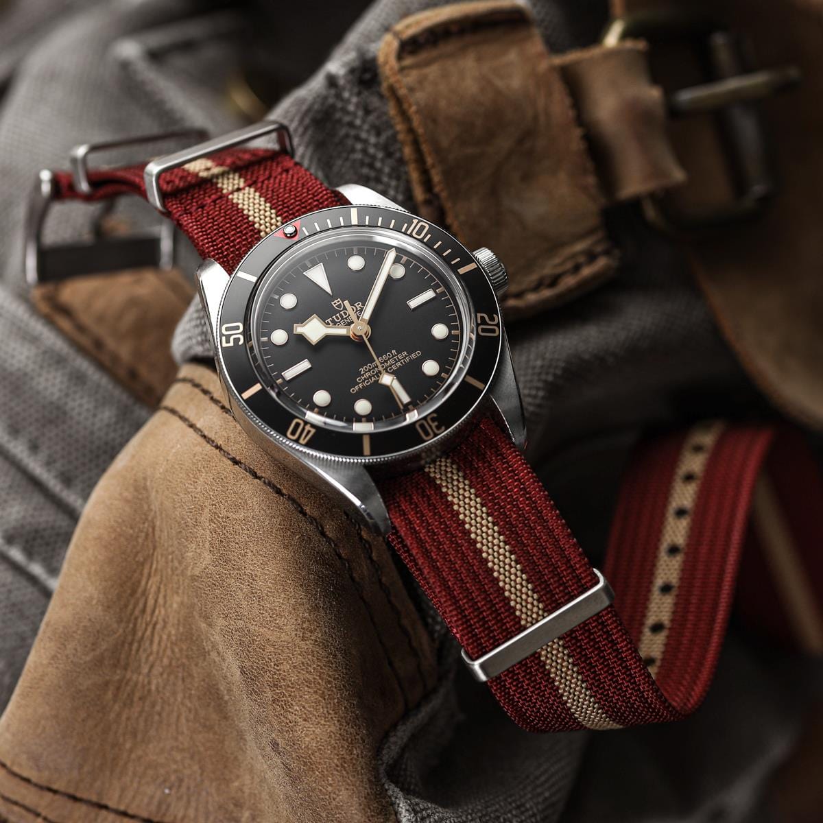 Nato strap red hotsell
