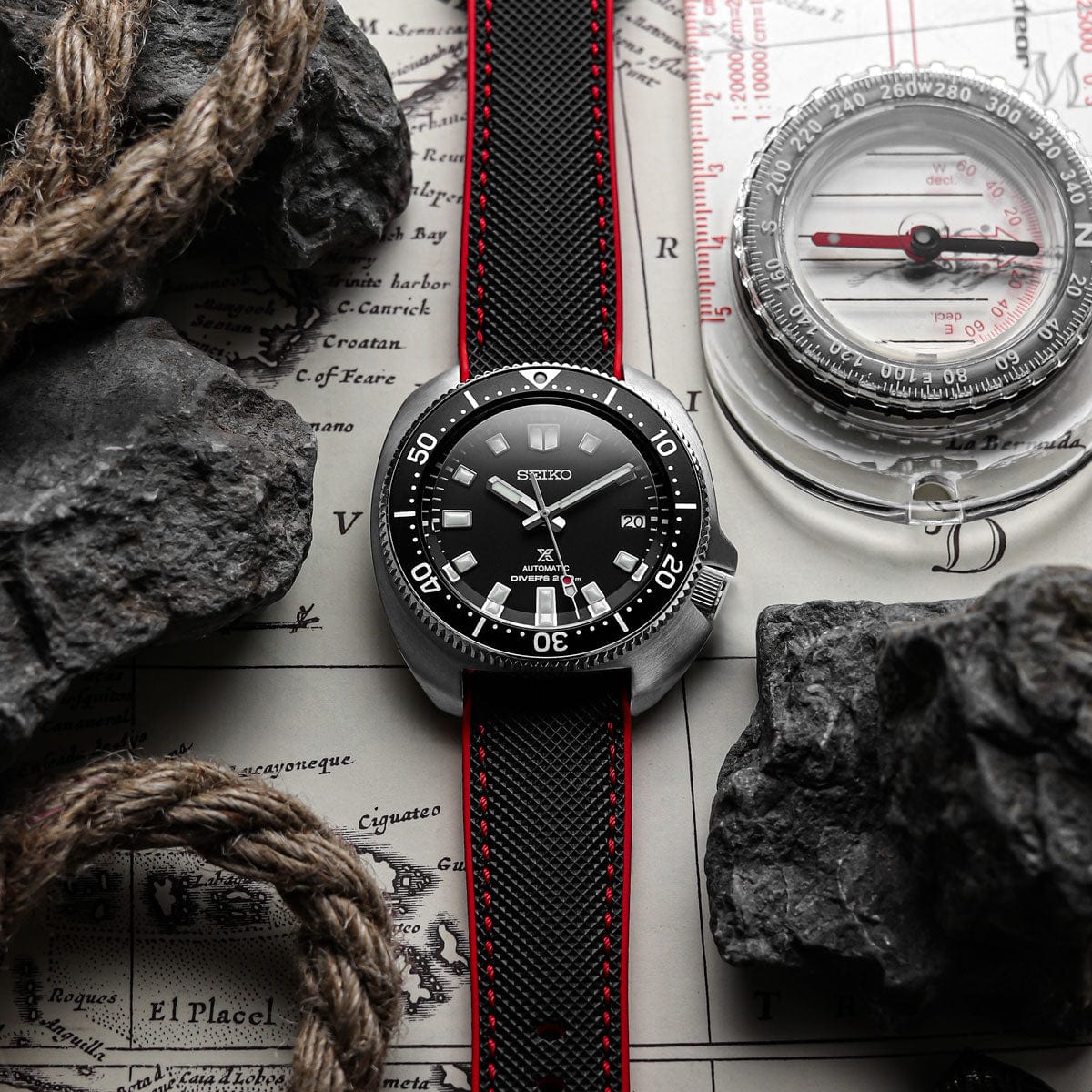 ZULUDIVER Anvil FKM Rubber Watch Strap - Black / Red