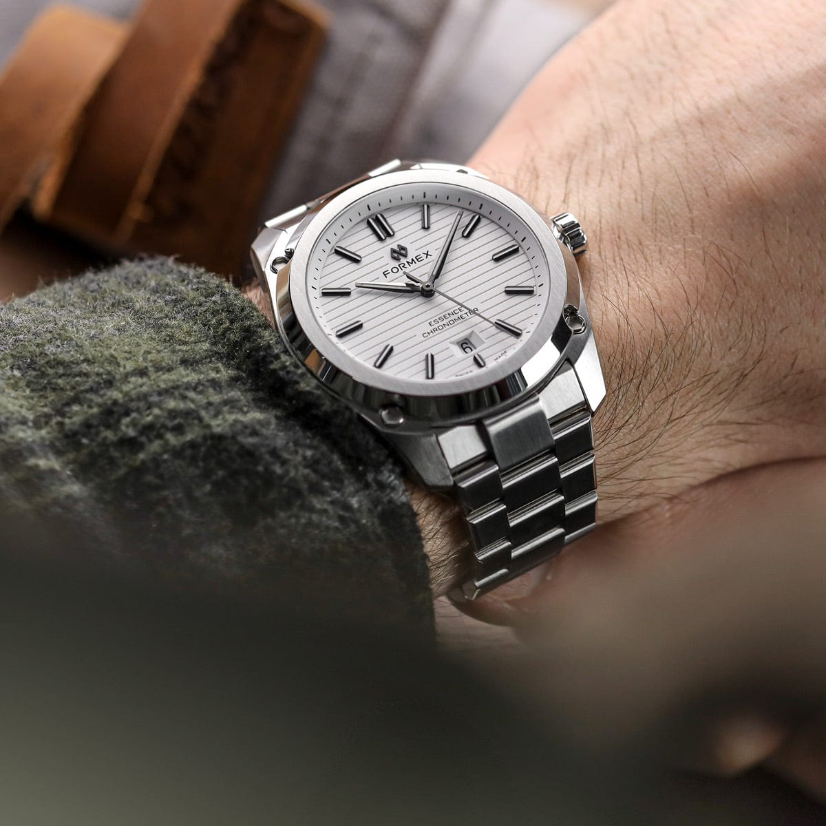 Formex Essence 39 Automatic Chronometer Watch - Dégradé Grey / Steel Bracelet