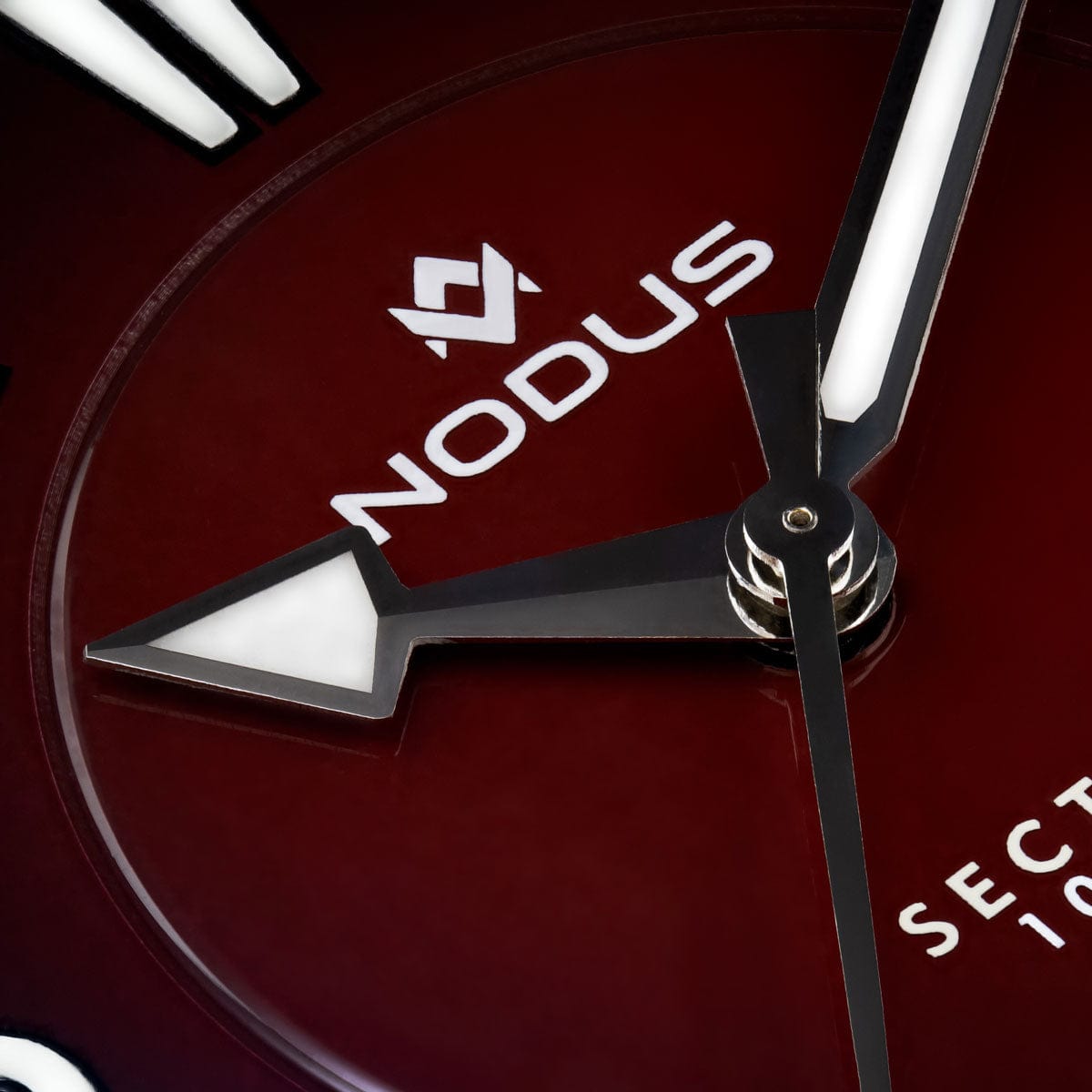Nodus Sector Dive Automatic Watch - Redtide