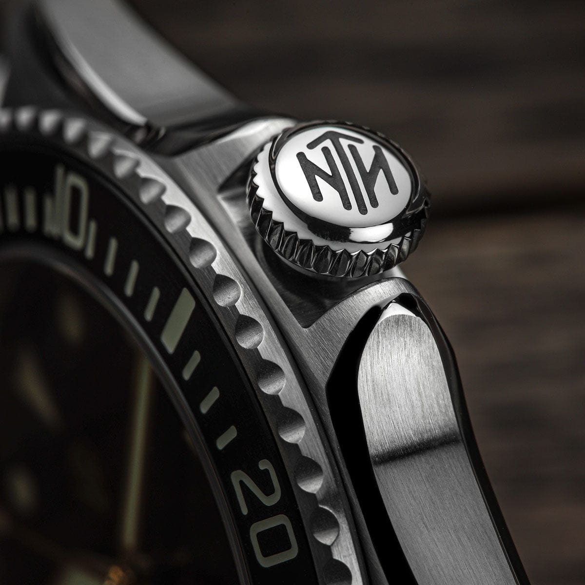 NTH Amphion Dive Watch Vintage Gilt No Date WatchGecko