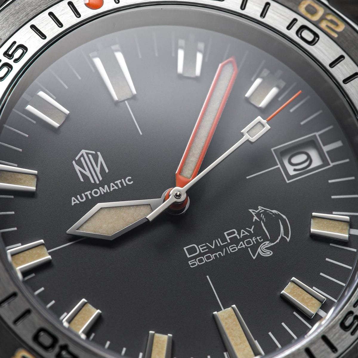 NTH DevilRay Dive Watch - Vintage Grey - WatchGecko Exclusive - NEARLY NEW