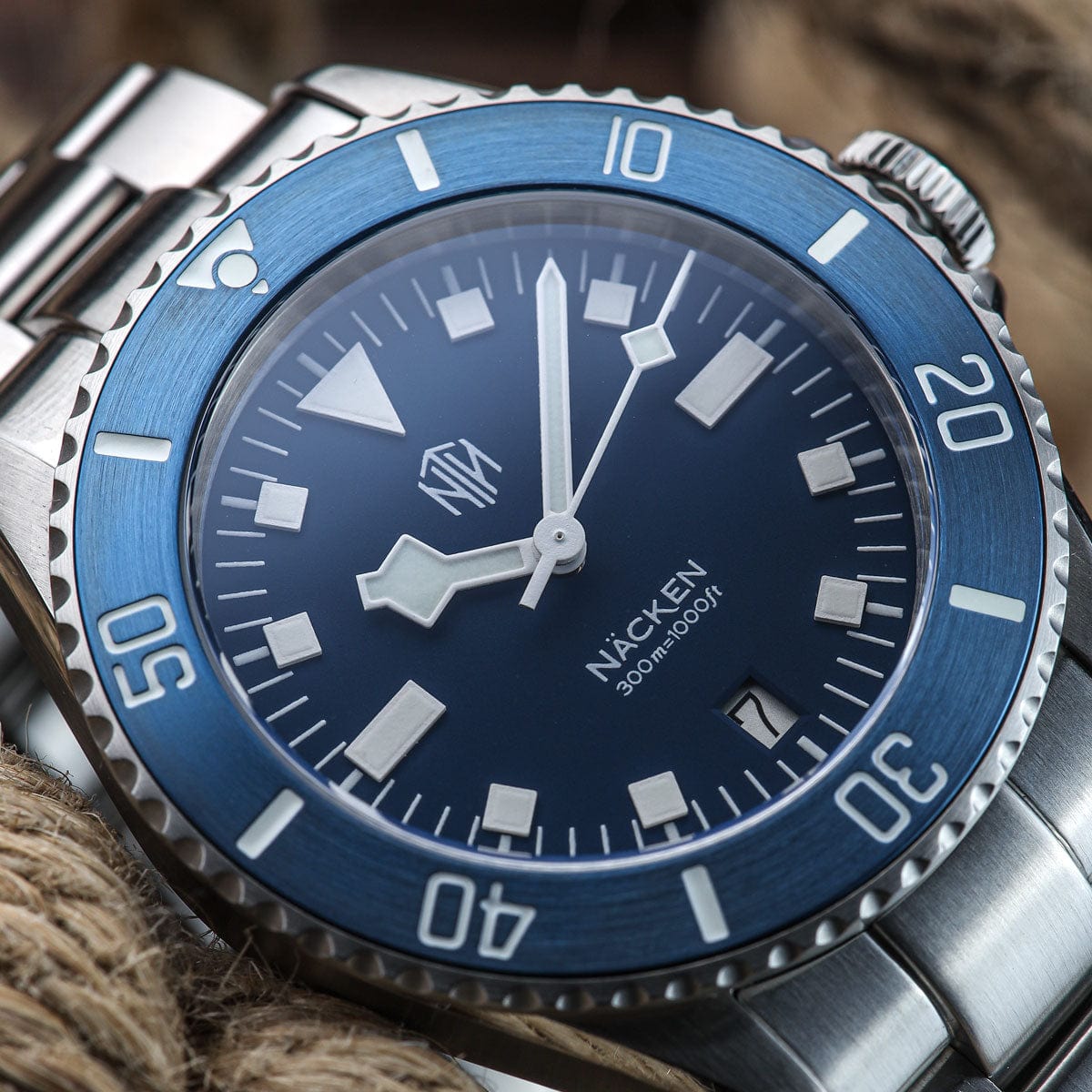 NTH Näcken Diver's Watch - Modern Blue Dial - Date