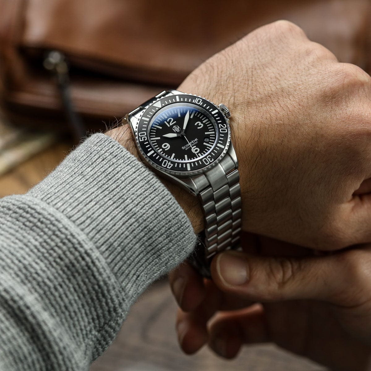 Oyster strap watch Clearance