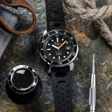 Squale 1521 Swiss Made Diver's Watch - Black Dial Polished Case