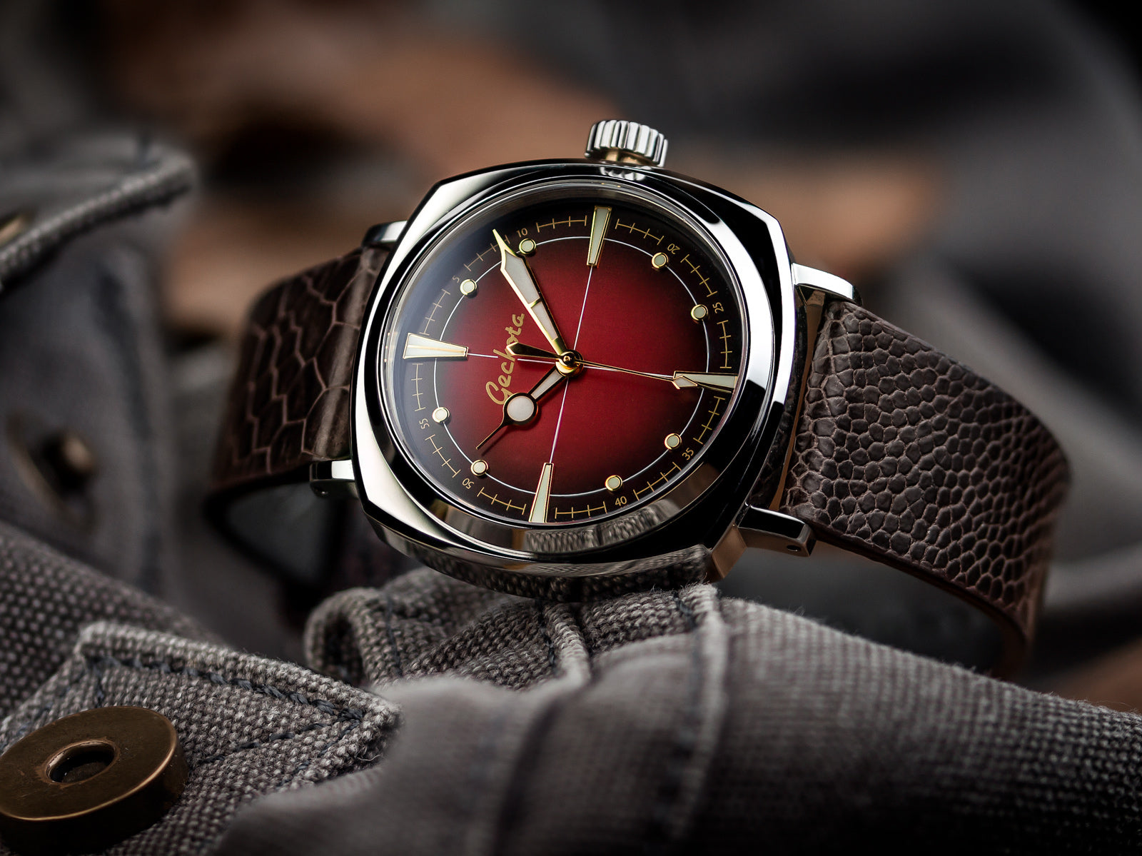 geckota divers watch